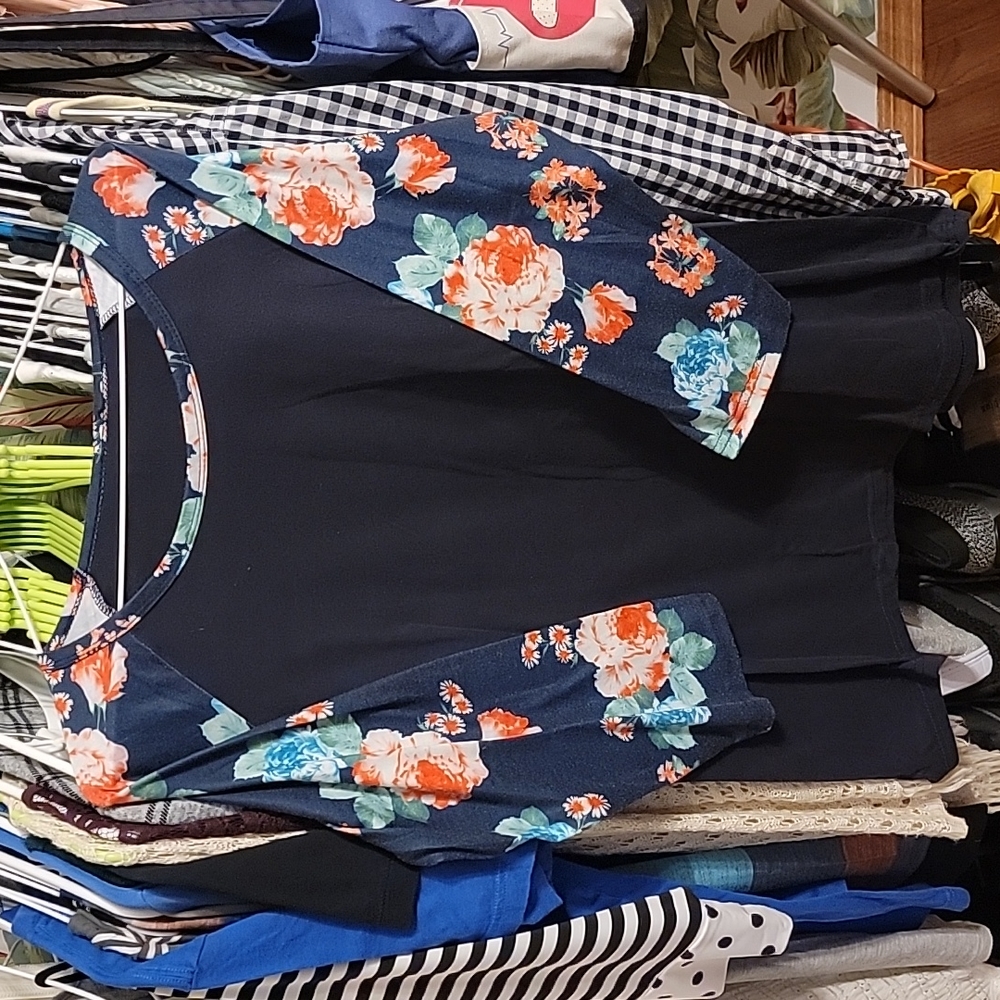 Womens Floral 3/4 Sleeve, Baseball T-Shirt